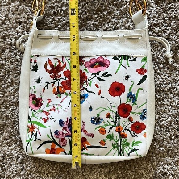 VintageGucci Flora Bucket - Picture 14 of 15